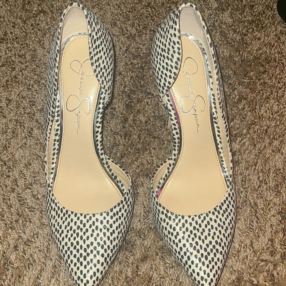 Jessica Simpson Rinah white and black platform heels Size 9.5